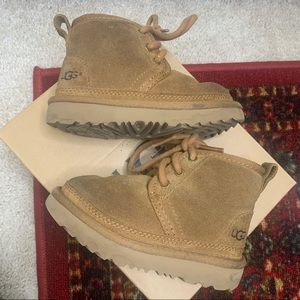 🔴 SOLD🔴 Ugg neumel